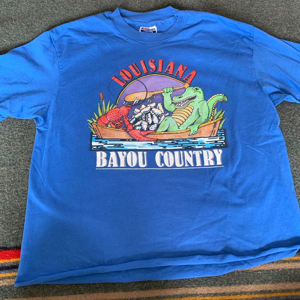 Louisiana bayou vintage t shirt. Soft.